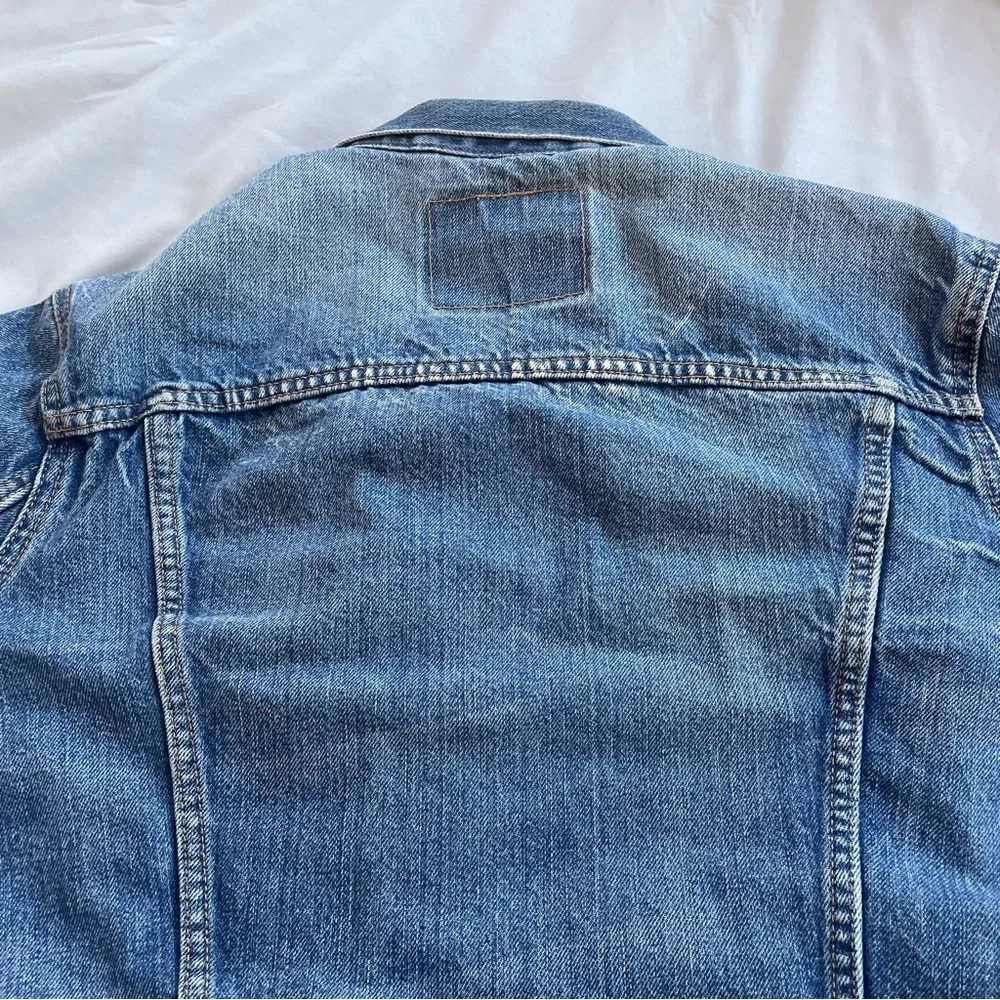 Levi Denim Jacket - Picture 4 of 5